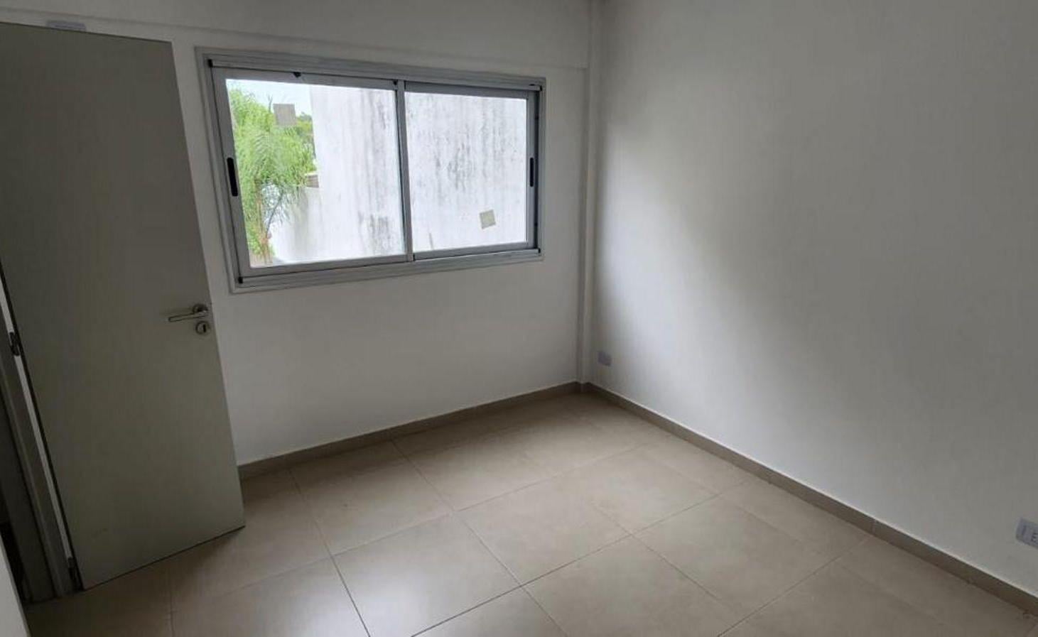 Foto de VENTA DEPTO 2 AMB TOILETTE BALCON ESTRENAR BERNAL, imagen 5