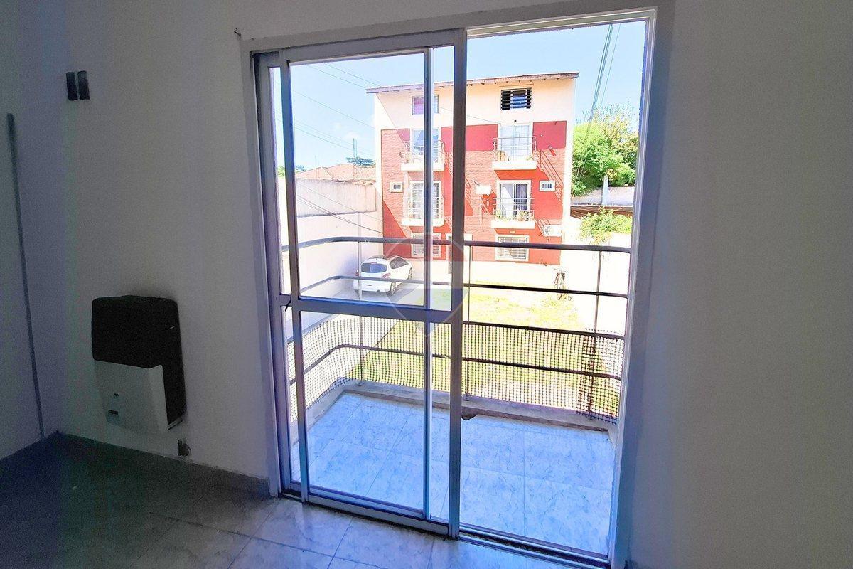 Foto de VENTA SEMIPISO 2 AMBIENTES CON COCHERA QUILMES, imagen 5