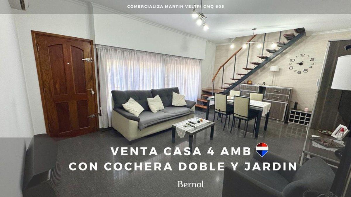Foto de VENTA CASA 4 AMBIENTES , JARDIN Y GARAGE BERNAL, imagen 2