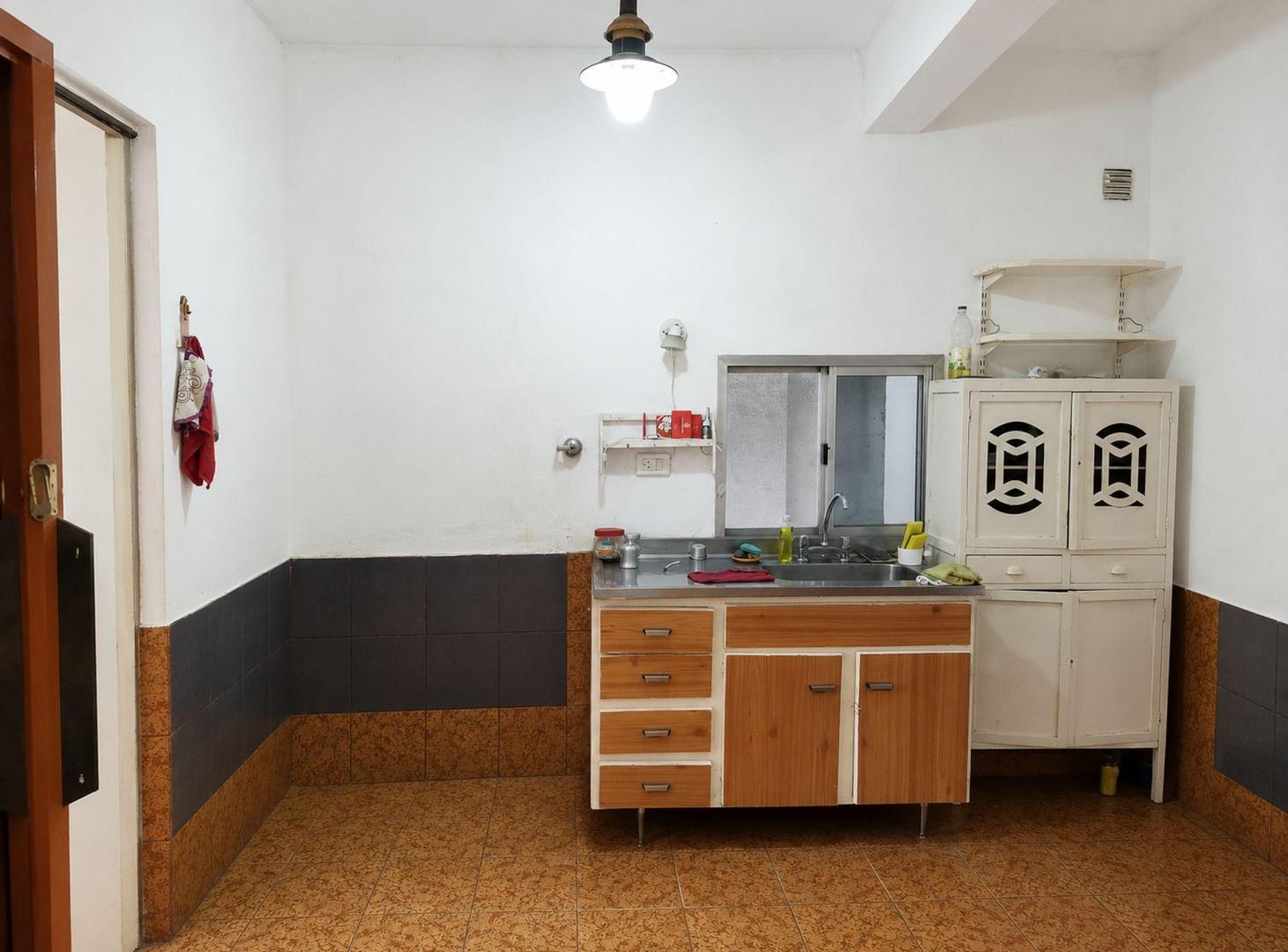 Foto de VENTA PH 4 AMB C/ PATIO APTO CRÉDITO VILLA FLORIDA, imagen 1