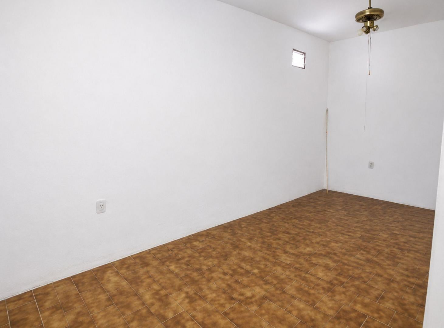 Foto de VENTA PH 4 AMB C/ PATIO APTO CRÉDITO VILLA FLORIDA, imagen 2