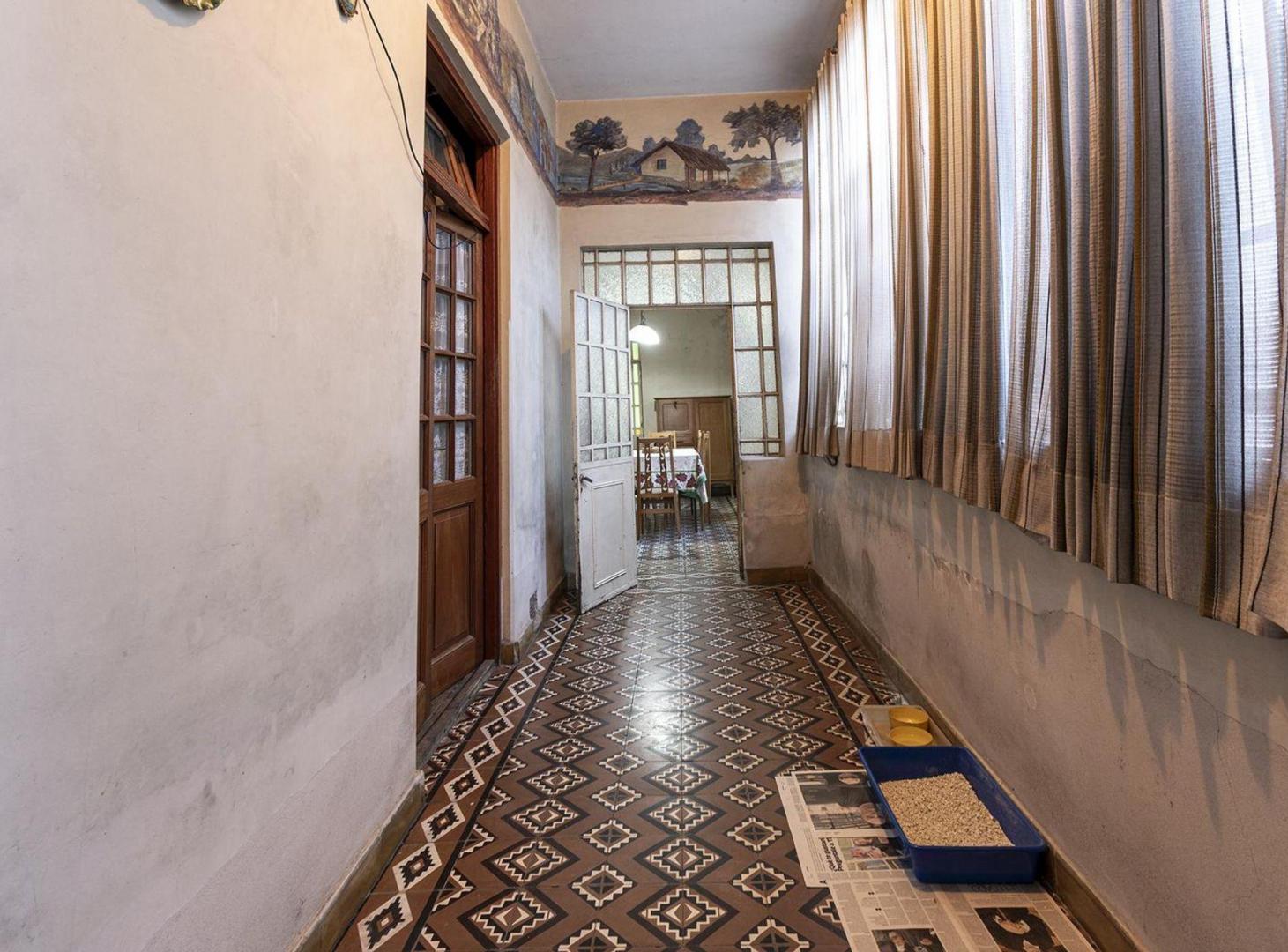 Foto de VENTA CASA/LOTE IDEAL INVERSOR 397M2 R2 BERNAL, imagen 2