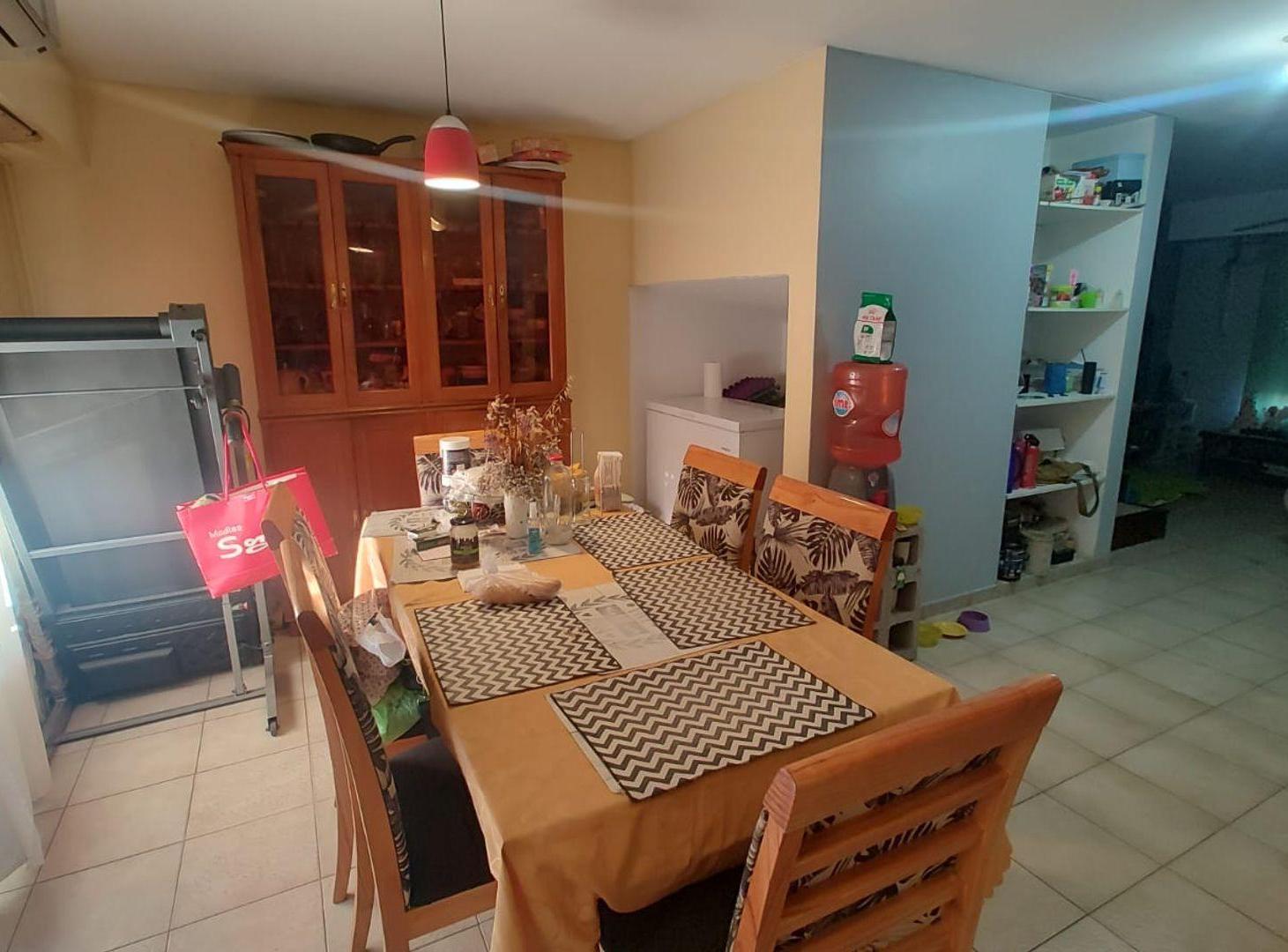 Foto de VENTA DEPTO DUPLEX 4 AMB PATIO COCHERA QUILMES, imagen 2