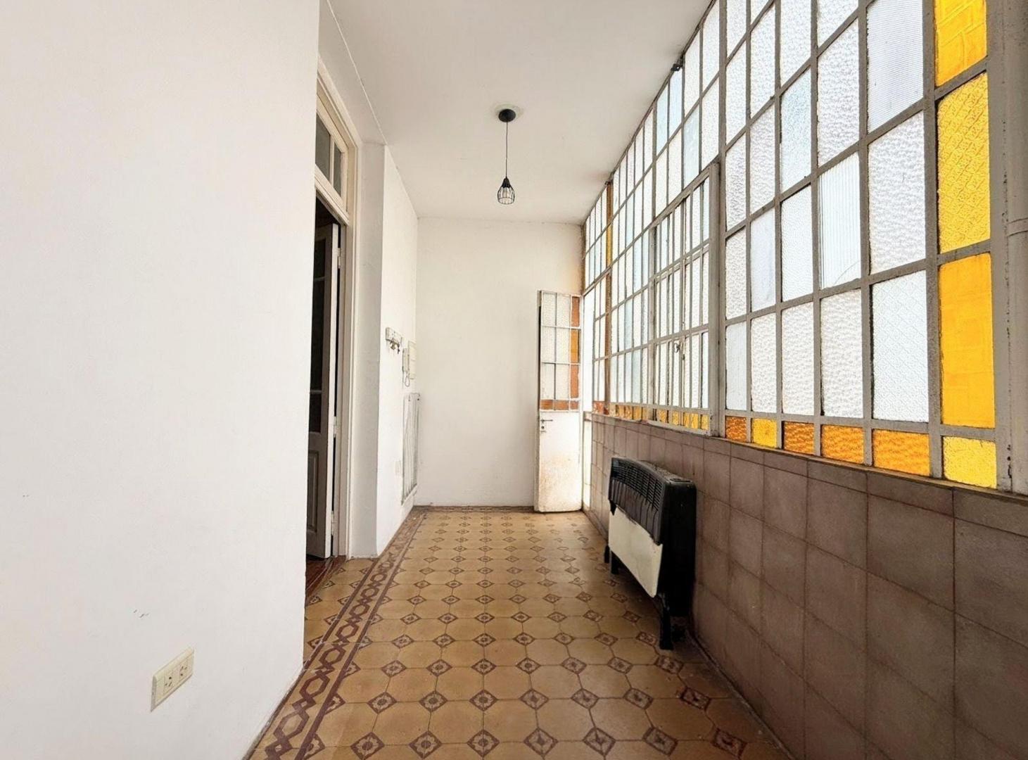 Foto de ALQUILER PH 3 AMB CON PATIO, BERNAL CENTRO, imagen 3