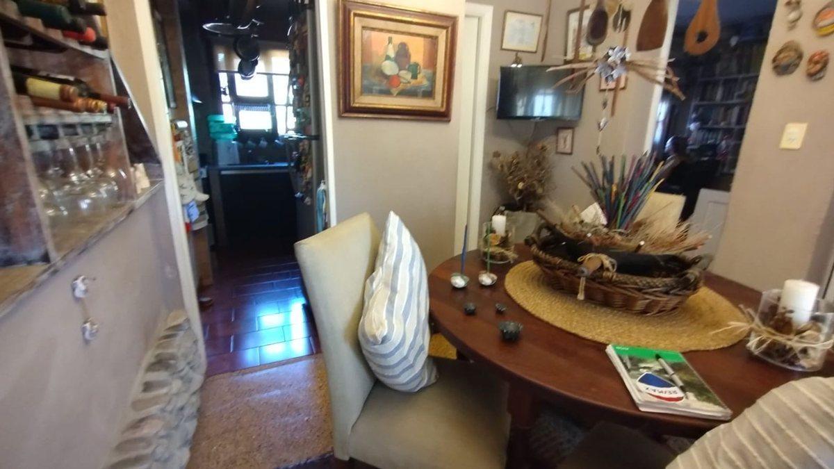 Foto de Venta casa 3 ambientes Y cochera B° Parque Bernal, imagen 5