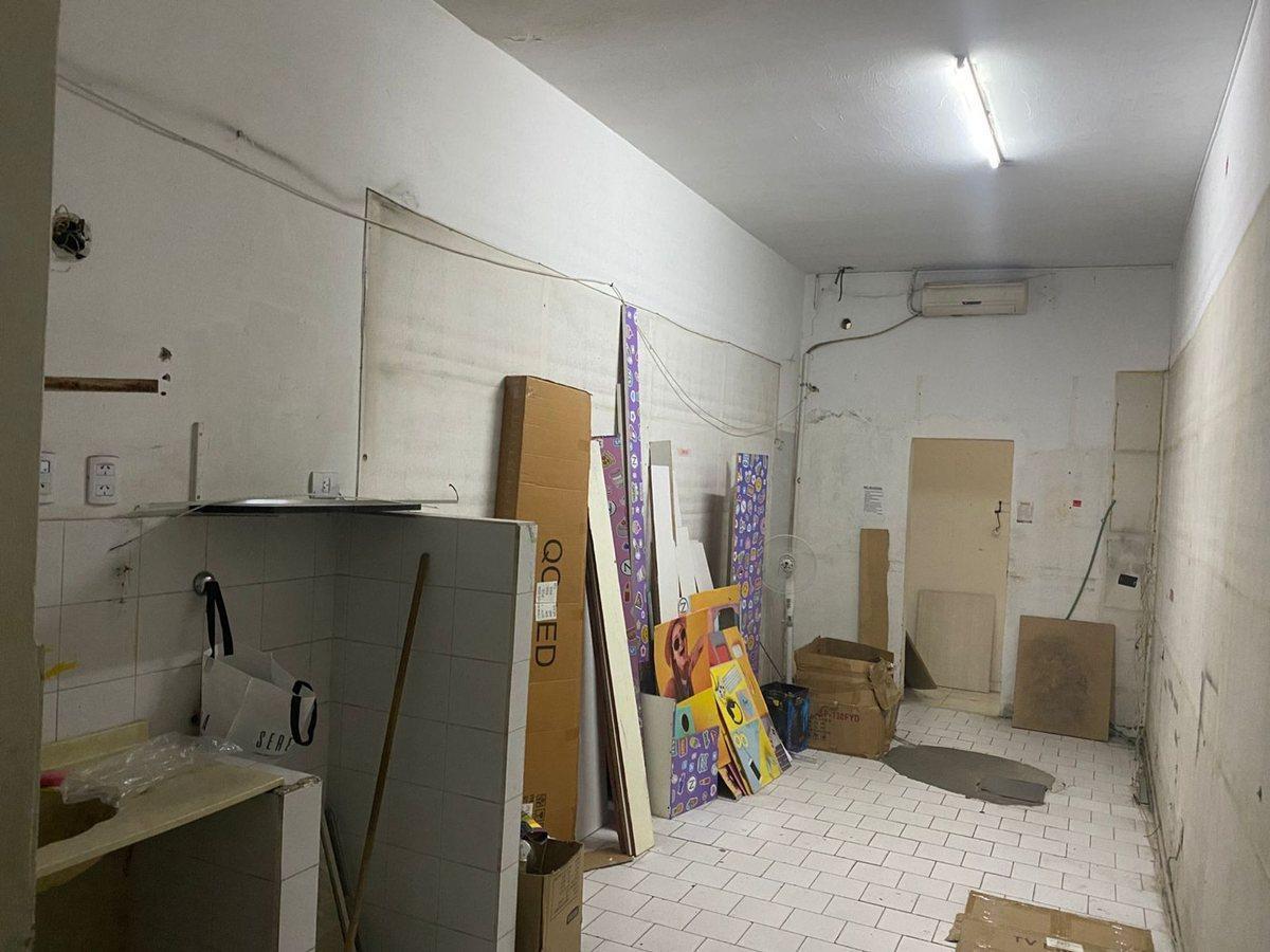 Foto de VENTA-PERMUTA LOCAL QUILMES CENTRO PEAT. RIVADAVIA, imagen 3