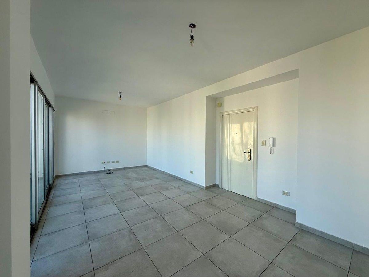 Foto de VENTA DEPARTAMENTO CON COCHERA QUILMES, imagen 4