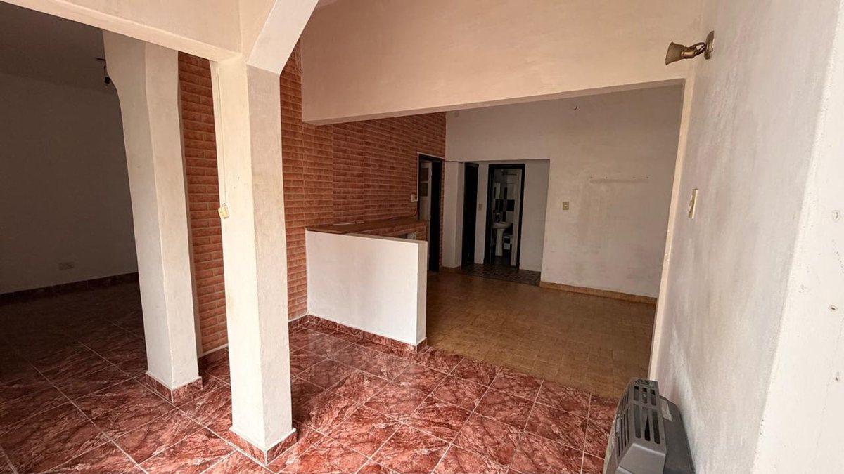 Foto de VENTA CASA TIPO PH 3 AMBIENTES, BERNAL., imagen 2