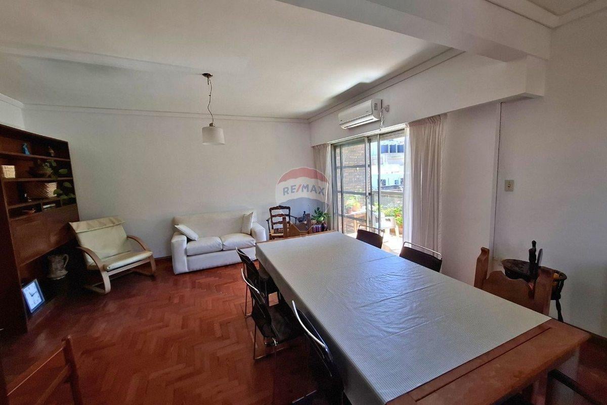 Foto de VENTA DEPTO 3 AMB AL FRENTE CON BALCÓN QUILMES, imagen 3