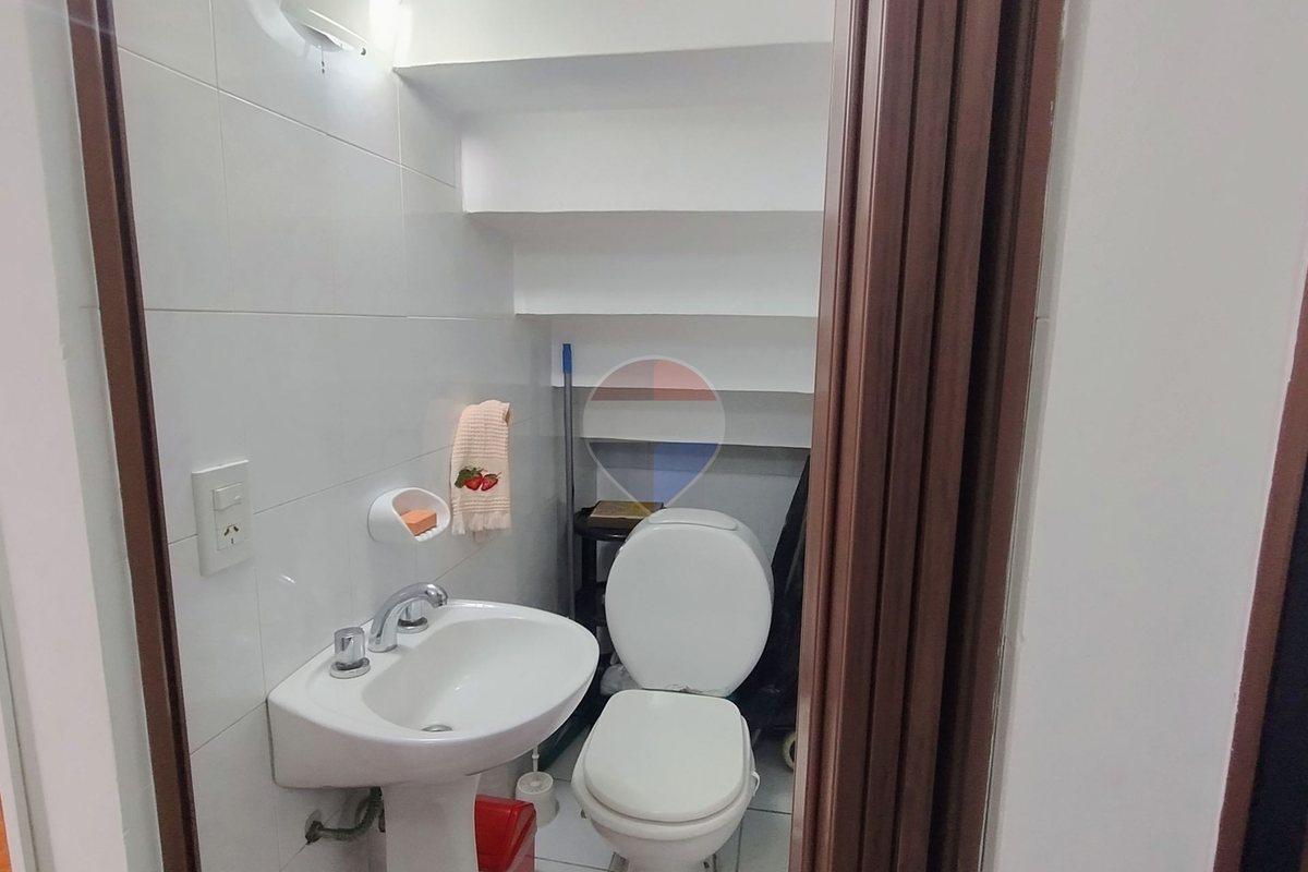 Foto de Dúplex 3 amb con patio y cochera Quilmes, imagen 4