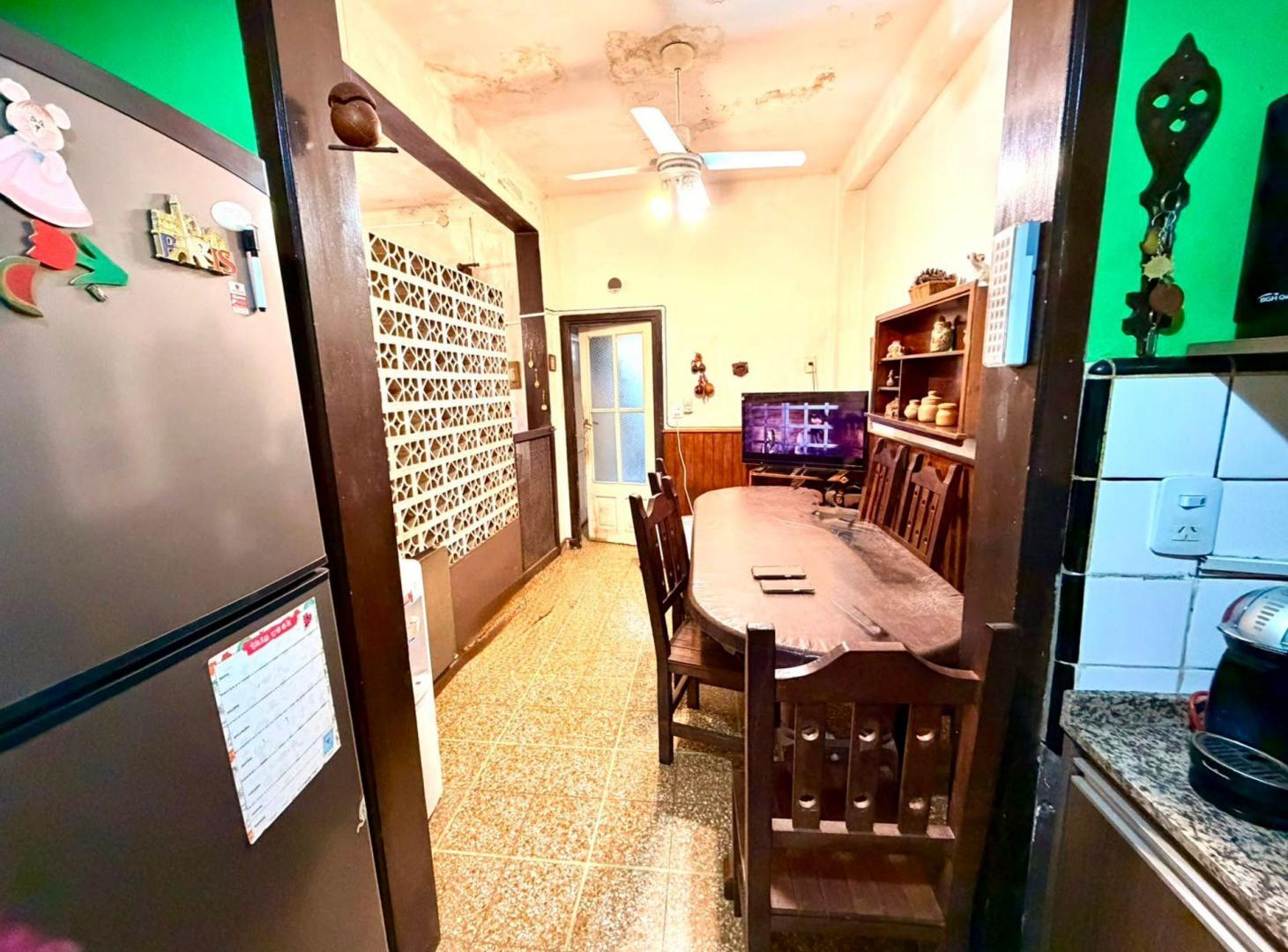 Foto de VENTA CASA 4 AMBIENTES, BERNAL ESTE., imagen 2