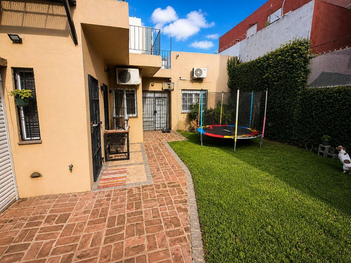 Foto de VENTA CASA 3 AMBIENTES JARDIN QUILMES APTO CREDITO, imagen 1