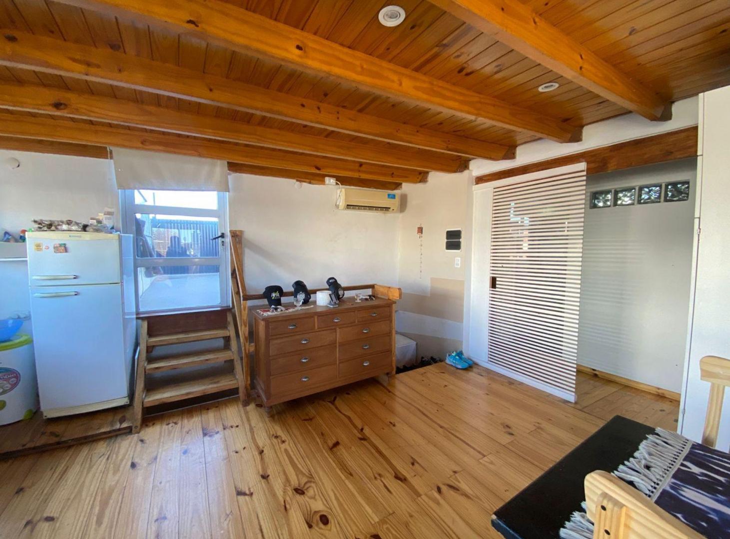 Foto de VENTA DEPARTAMENTO PH CON TERRAZA Y PATIO QUILMES, imagen 1