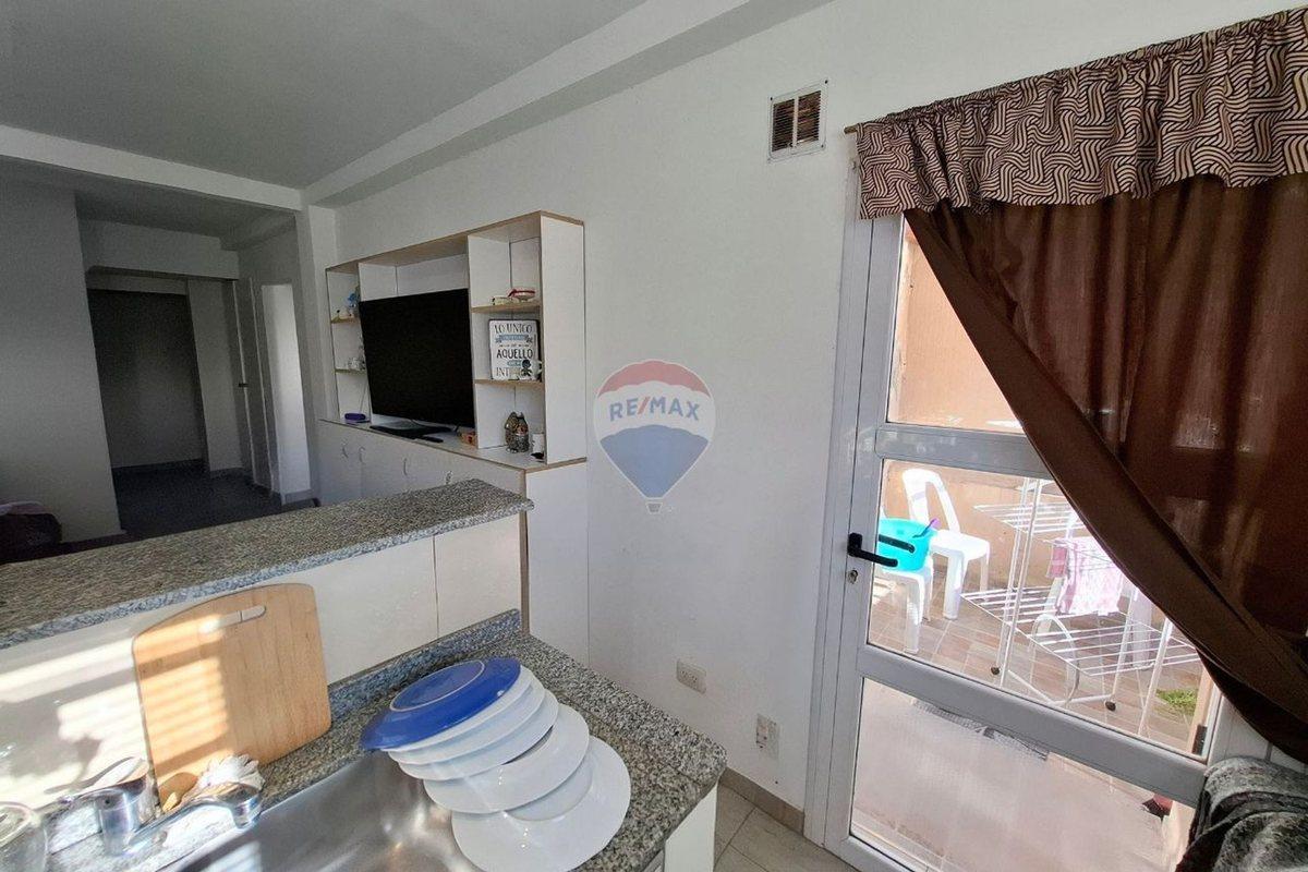 Foto de VENTA DEPTO 3 AMB QUILMES APTO CREDITO, imagen 4