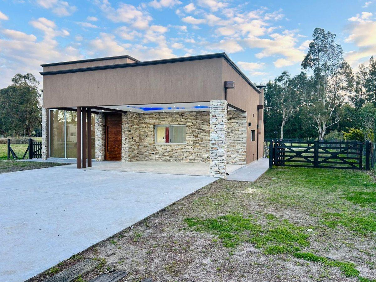 Foto de VENTA ALQUILER CASA EN HARAS DEL SUR 2, imagen 4
