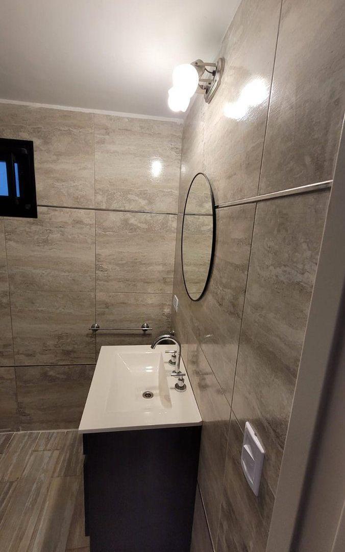 Foto de CASA 4 AMBIENTES CON COCHERA EN QUILMES EN VENTA, imagen 3