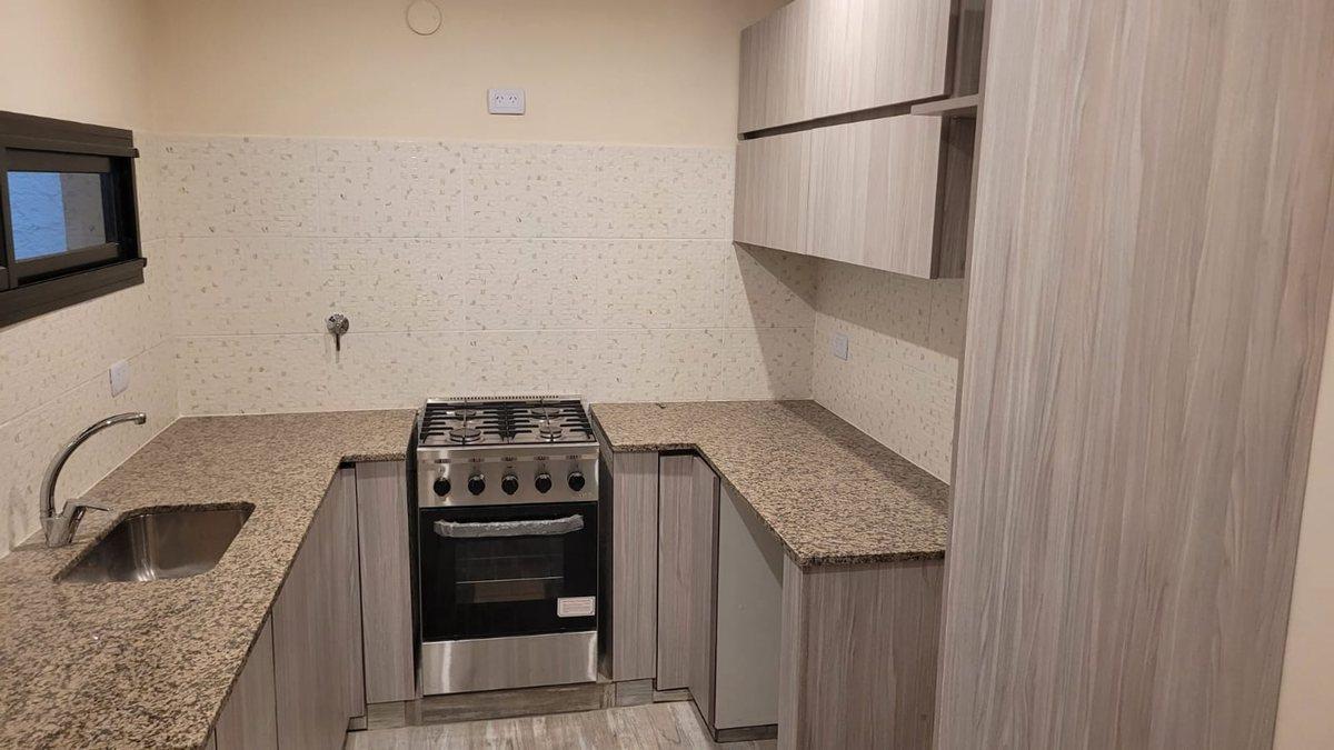 Foto de CASA 4 AMBIENTES CON COCHERA EN QUILMES EN VENTA, imagen 4