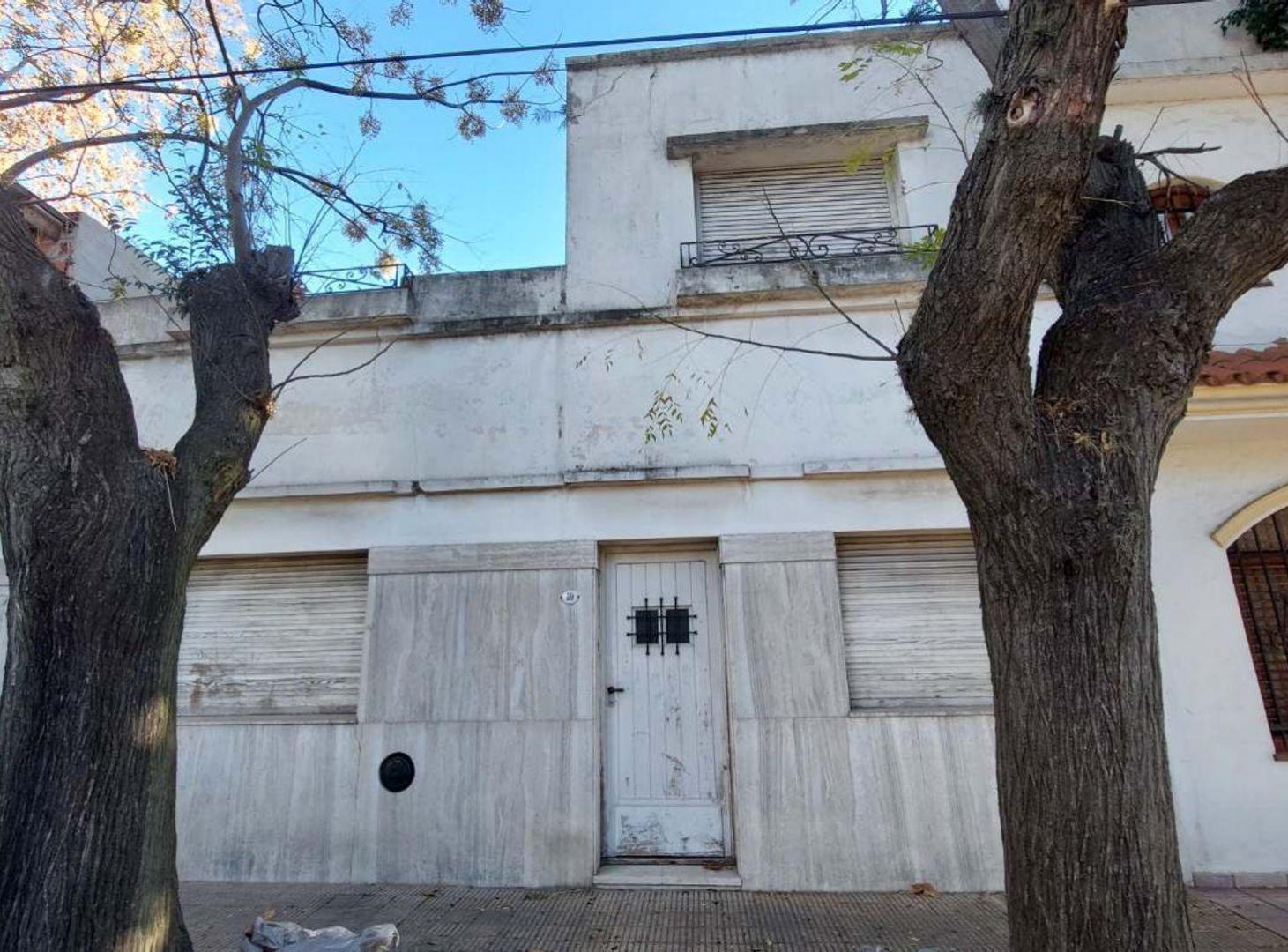Foto de Casa en Venta 4 ambientes Quilmes a reciclar, imagen 2