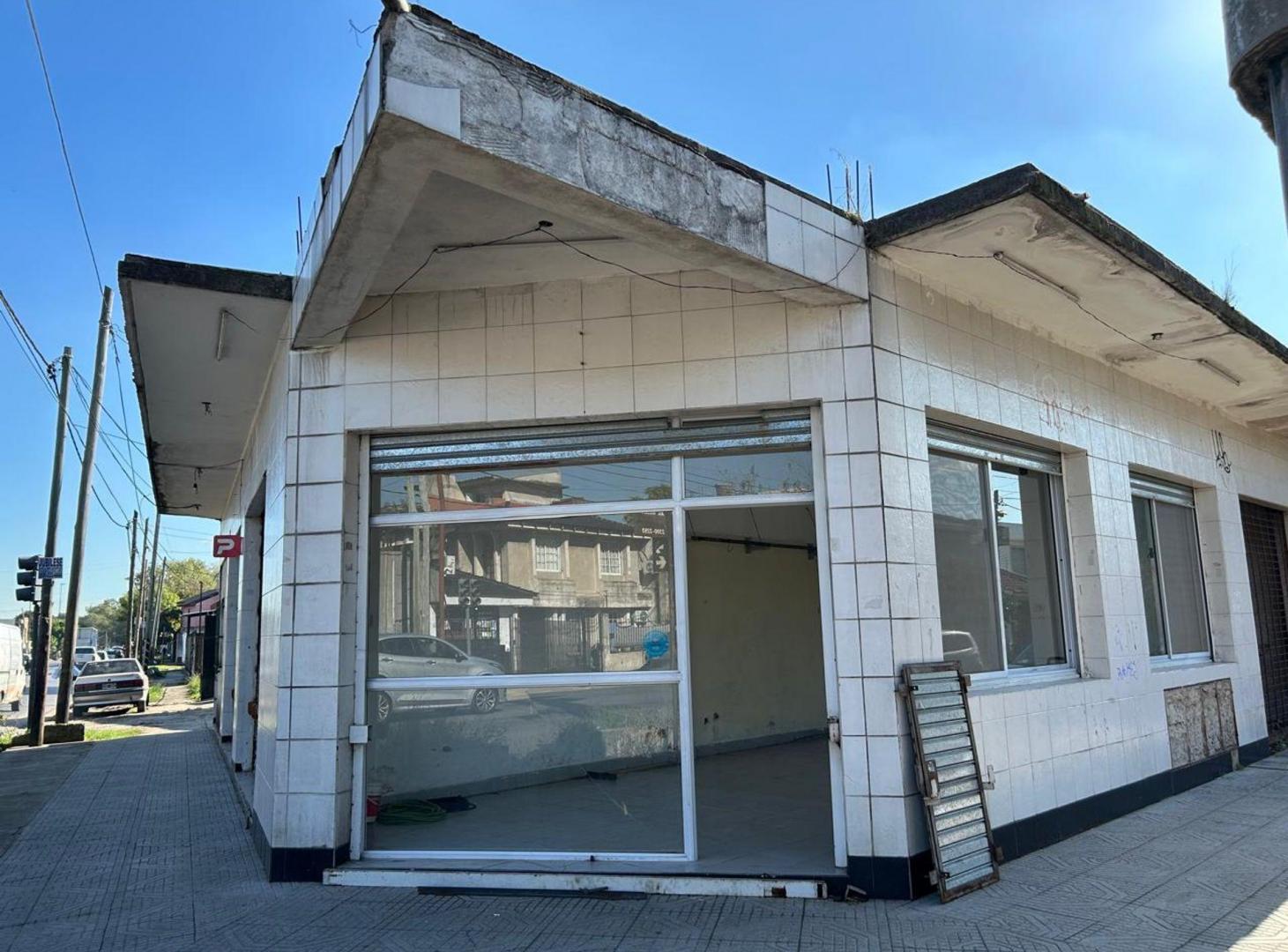 Foto de VENTA EN BLOQUE | 6 LOCALES COMERCIALES QUILMES, imagen 2