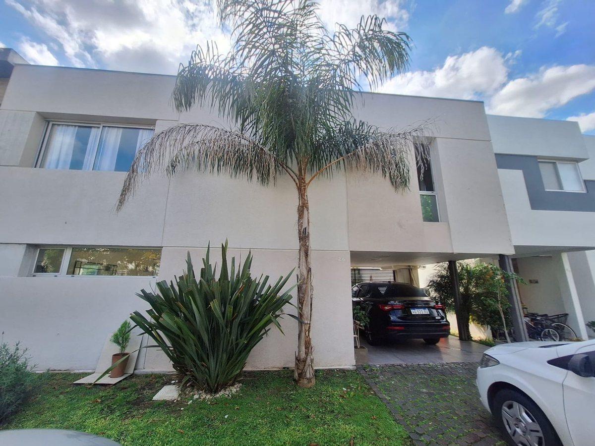 Foto de VENTA CASA 3 AMBIENTES HUDSON CHICO BERAZATEGUI, imagen 1