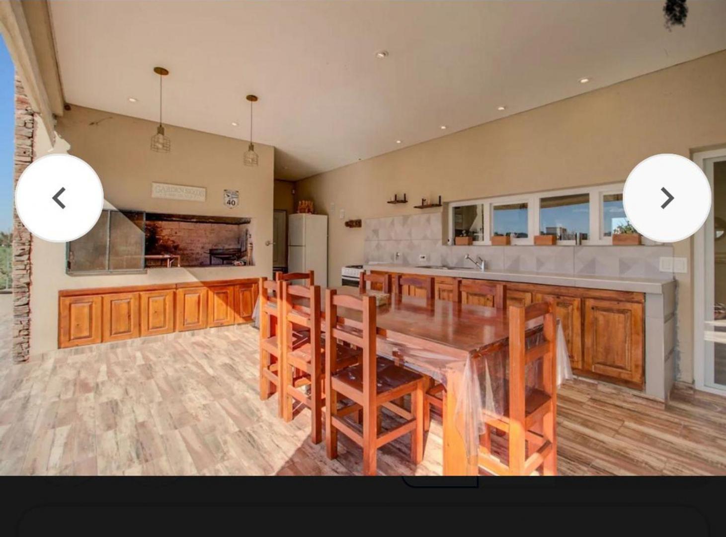 Foto de VENTA CASA 5 AMB CON PISCINA EN BARRIO ¨¨AREA 60¨¨, imagen 3