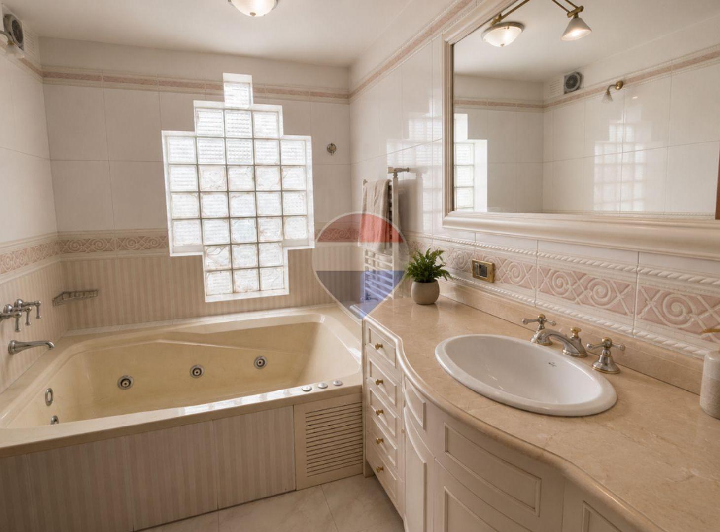 Foto de CASA 6 AMB EN QUILMES CENTRO CON PISCINA EN VENTA, imagen 3