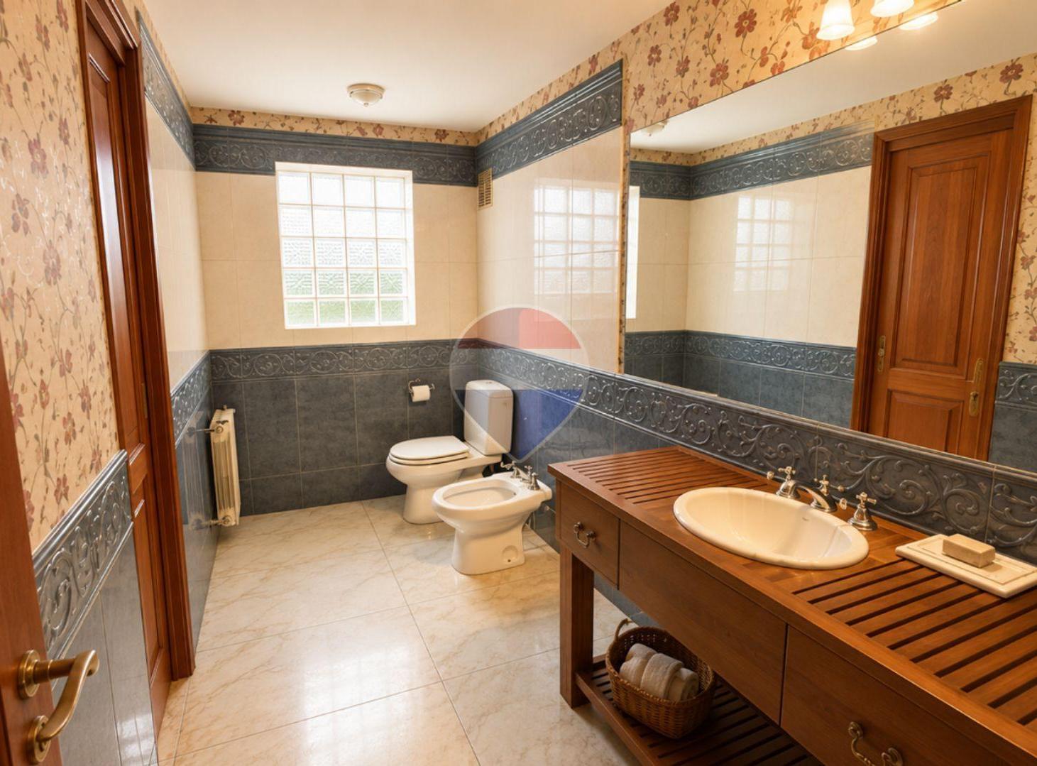Foto de CASA 6 AMB EN QUILMES CENTRO CON PISCINA EN VENTA, imagen 4