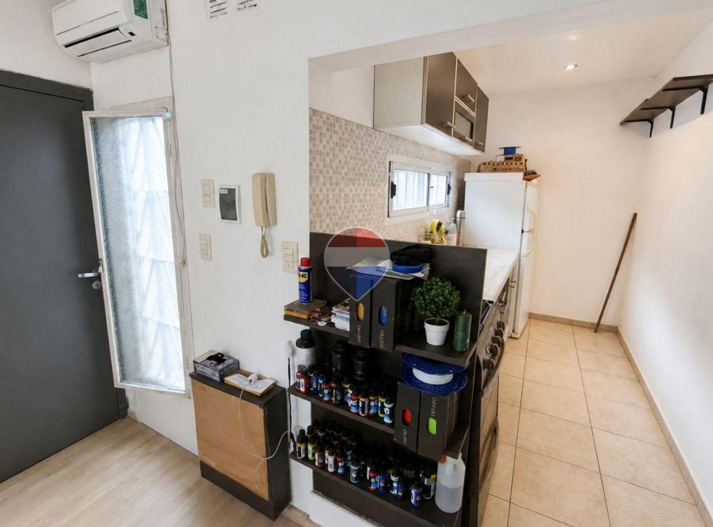 Foto de VENTA PH 2 AMB CON TERRAZA BERNAL ESTE, imagen 4