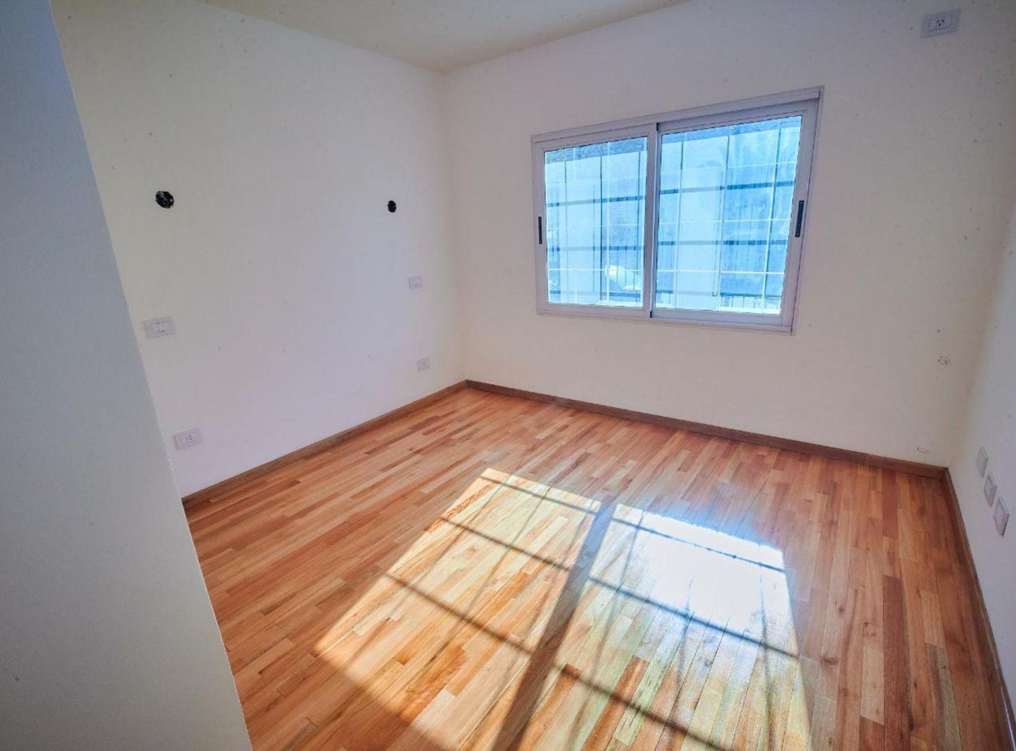 Foto de VENTA DEPARTAMENTO 3 AMBIENTES COCHERA A ESTRENAR, imagen 3