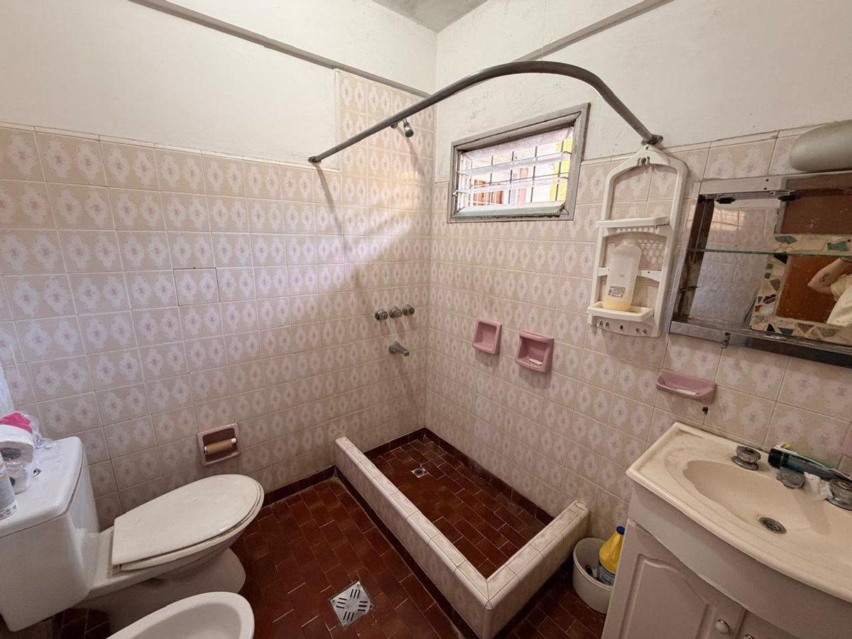 Foto de VENTA CASA 4 AMB, EZPELETA ESTE., imagen 4