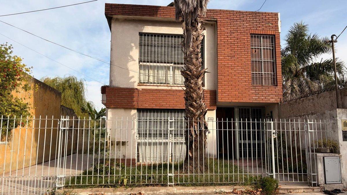 Foto de VENTA CASA 4 AMB, EZPELETA ESTE., imagen 1