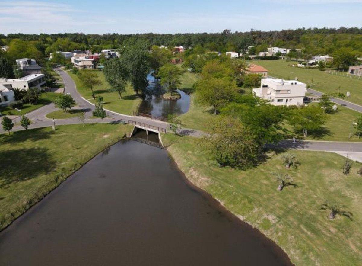 Foto de VENTA LOTE CENTRAL EN FINCAS DE HUDSON, imagen 3