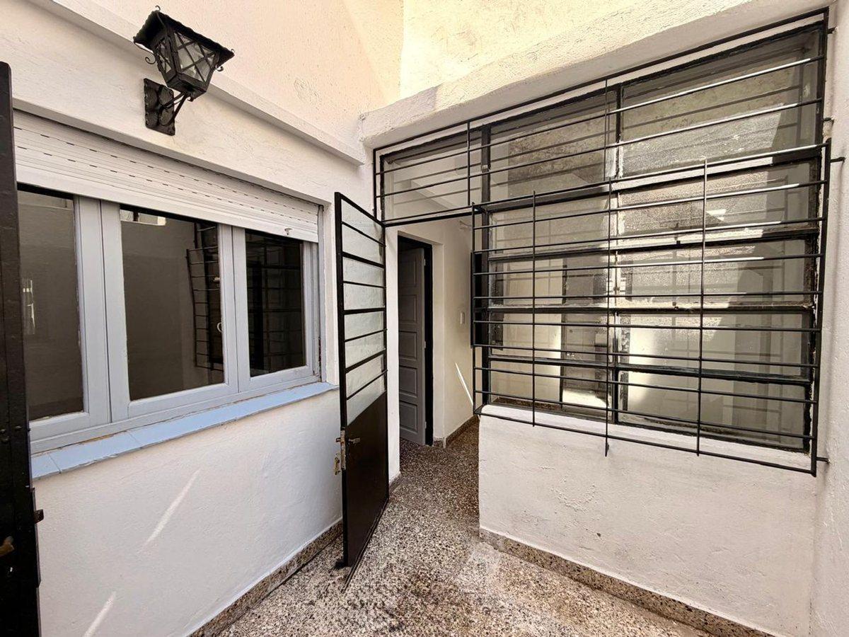 Foto de VENTA PH 3 AMBIENTES. TACUARI N 86, BERNAL ESTE., imagen 3
