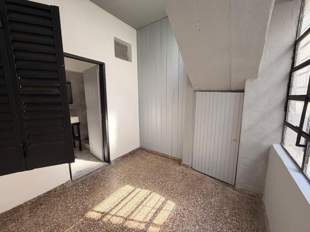 Foto de VENTA PH 3 AMBIENTES. TACUARI N 86, BERNAL ESTE., imagen 2