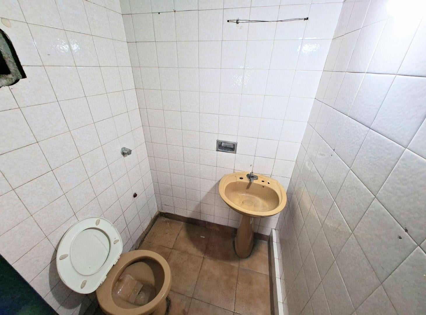 Foto de VENTA GALPÓN INDUSTRIAL + OFICINAS O DEPTO, imagen 5