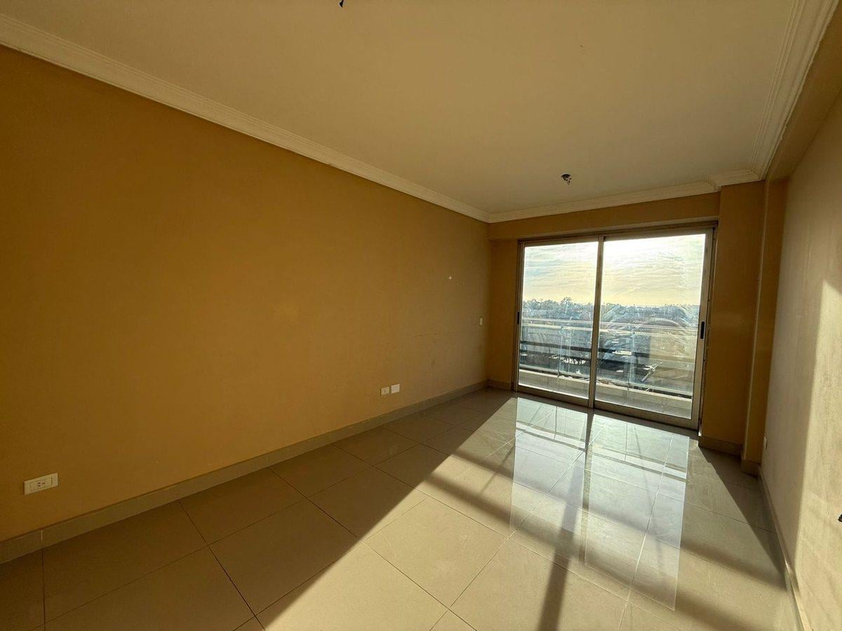 Foto de VENTA DEPARTAMENTO 2 AMBIENTES CON COCHERA, imagen 1