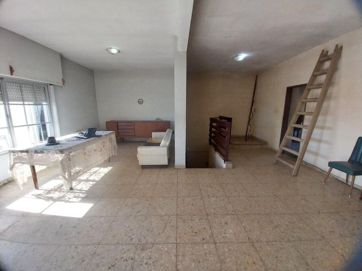 Foto de VENTA PH 4 AMBIENTES CON DEPOSITO QUILMES OESTE, imagen 2