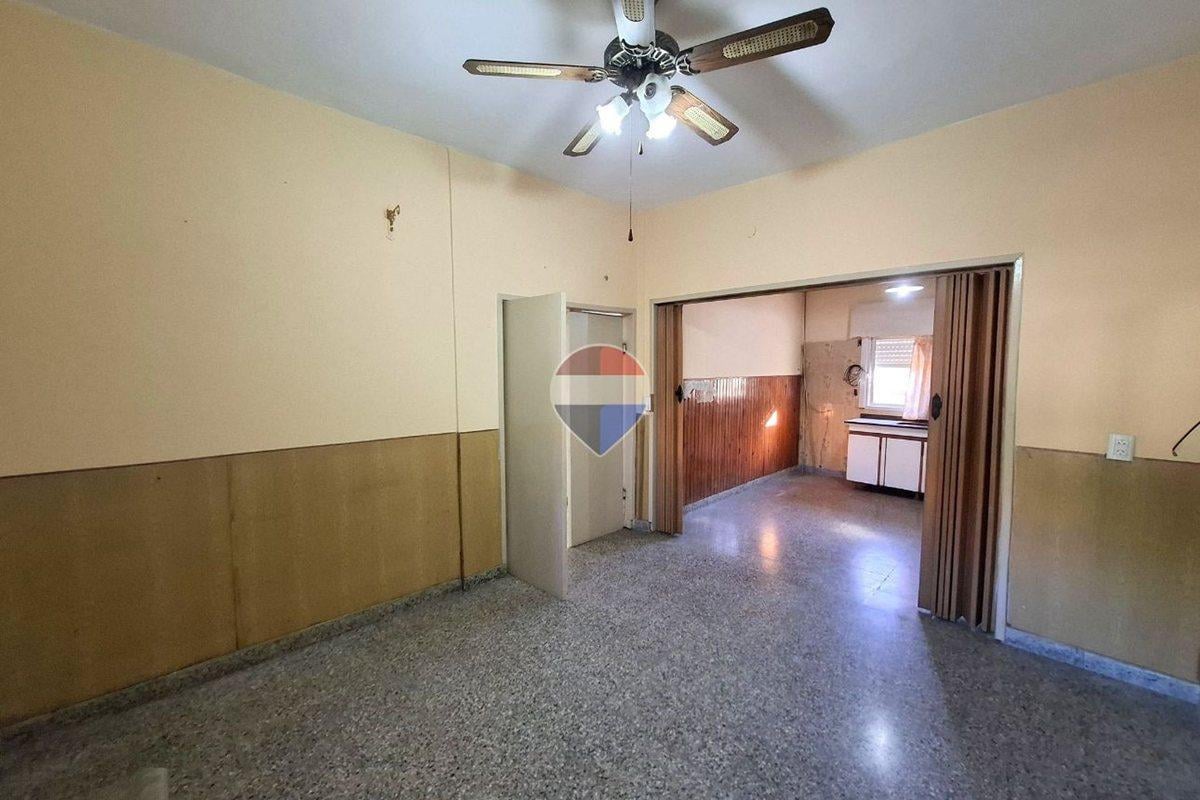 Foto de VENTA CASA 3 AMB CON COCHERA Y PATIO SOLANO CENTRO, imagen 5