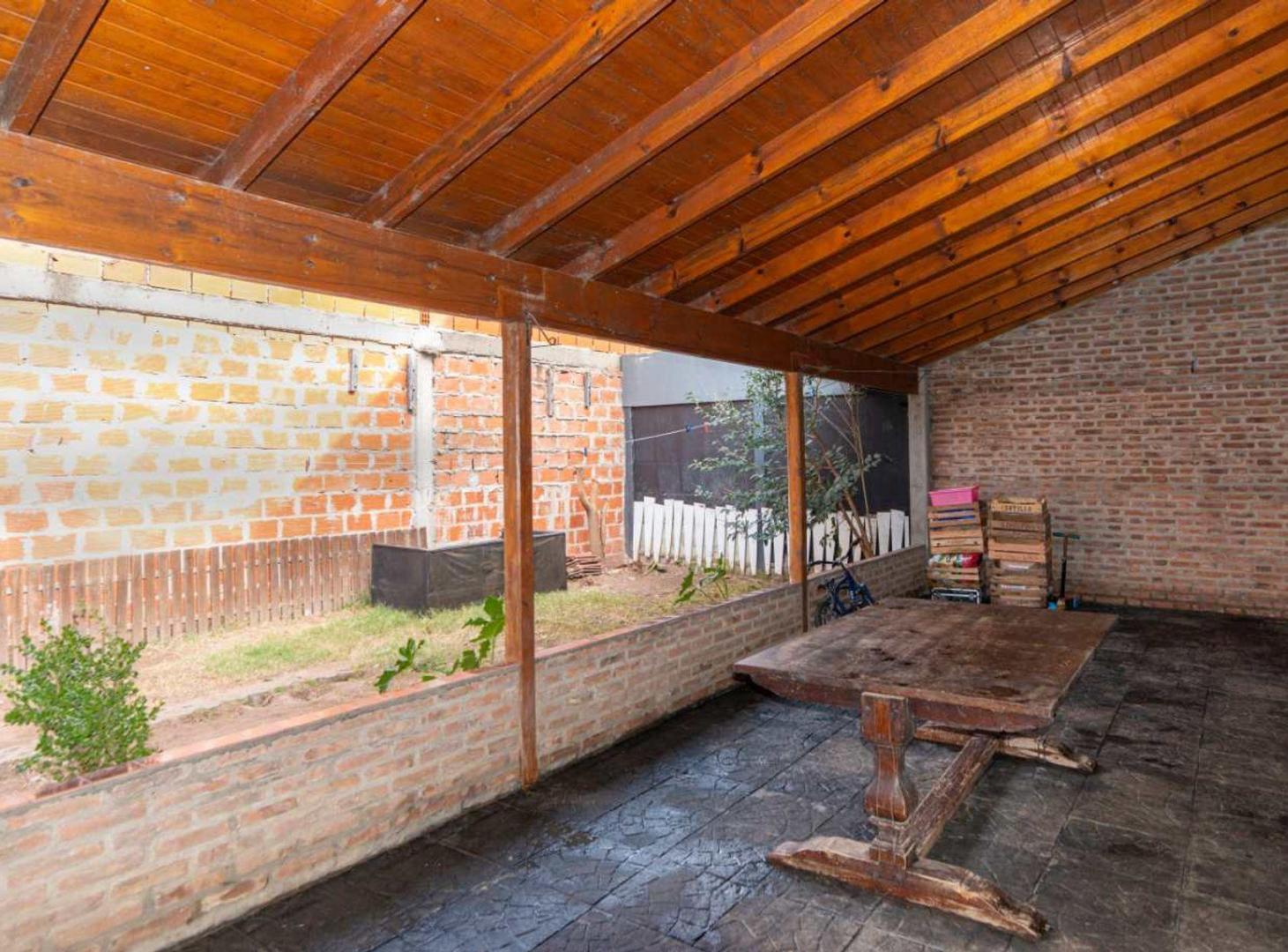 Foto de Venta Casa 4 amb quilmes APTO A CREDITO- FINANCIAC, imagen 5