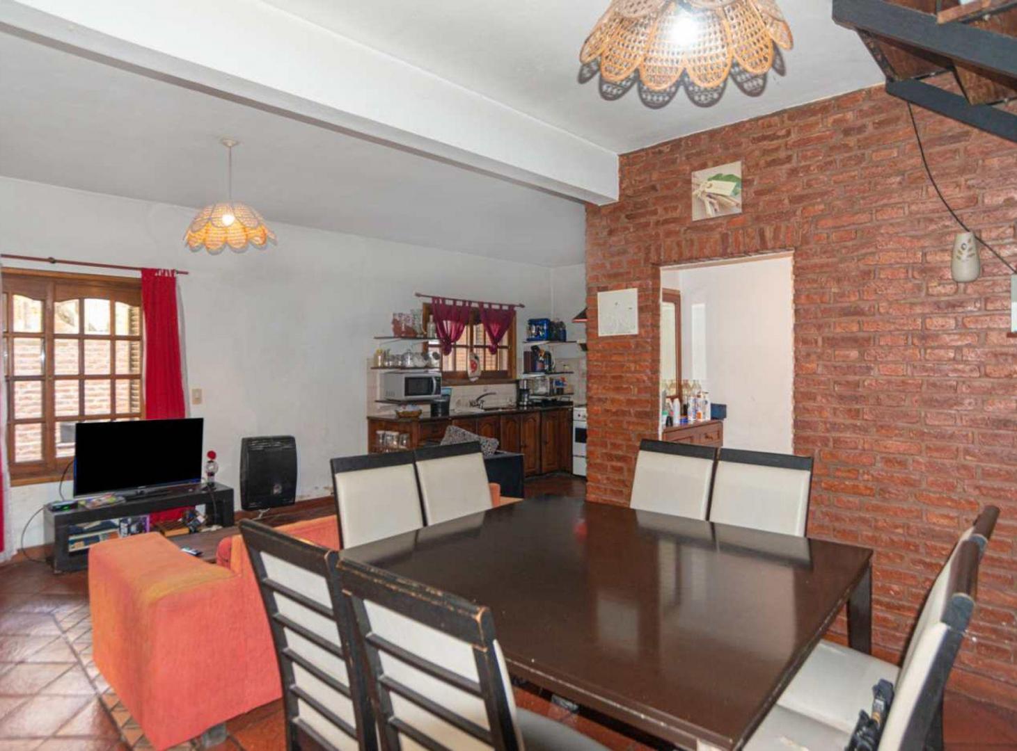 Foto de Venta Casa 4 amb quilmes APTO A CREDITO- FINANCIAC, imagen 3