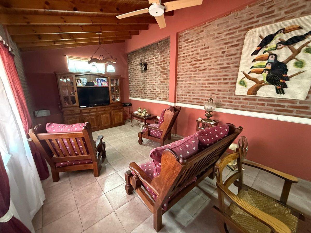 Foto de PH Tipo chalet 3 dormitorios c/ cochera y patio, imagen 3
