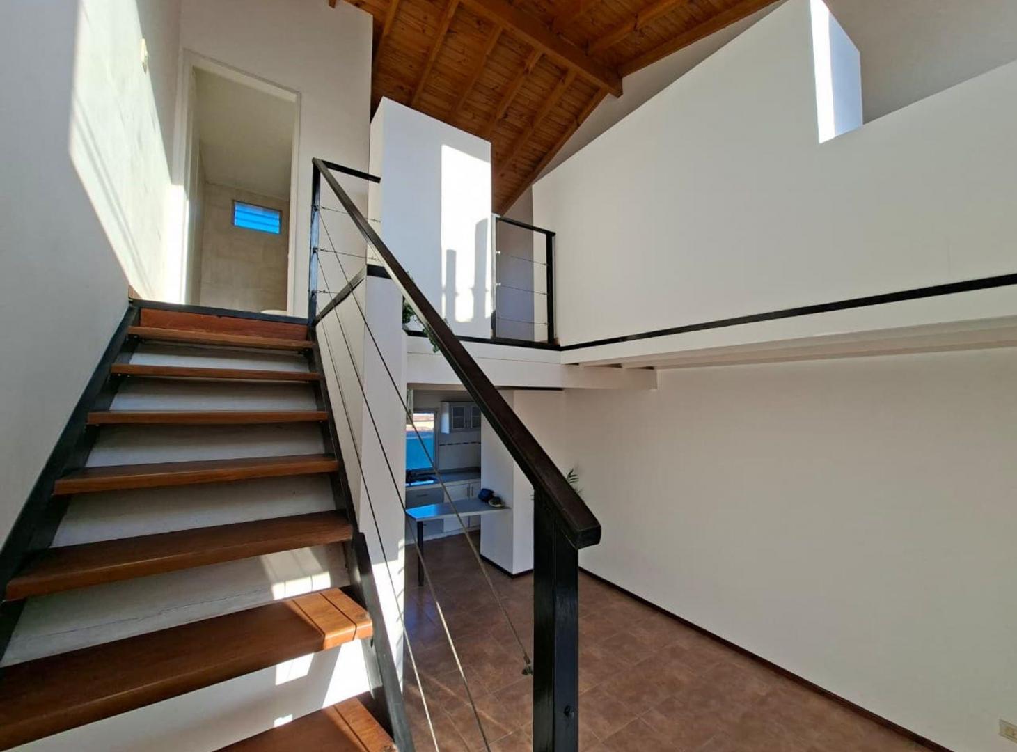Foto de VENTA PH 2 AMB CON BALCON Y COCHERA, VILLA ESPAÑA, imagen 5
