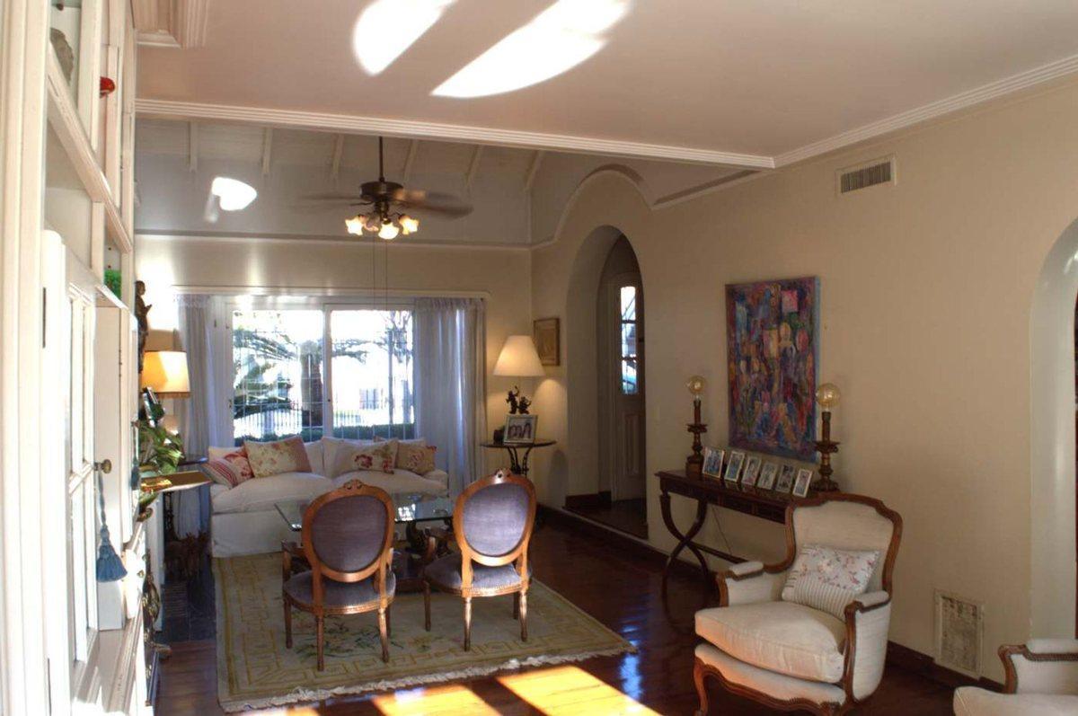 Foto de CASA 7 AMBIENTES, COCHERA Y PILETA EN QUILMES, imagen 2