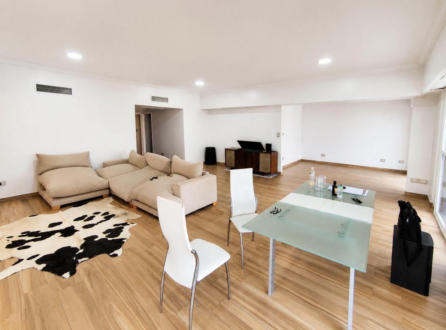 Foto de VENTA DEPARTAMENTO 4 AMB BERNAL CENTRO, imagen 2