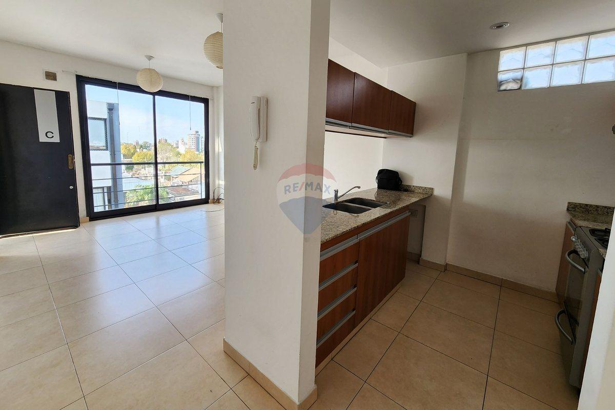 Foto de Departamento en Venta de 2 ambientes en Quilmes, imagen 2