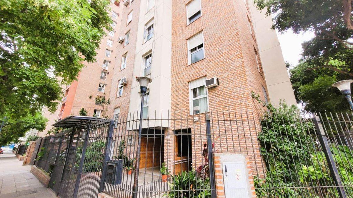 Foto de VENTA DEPARTAMENTO 3 AMBIENTES C/ BALCÓN. LA BOCA, imagen 2