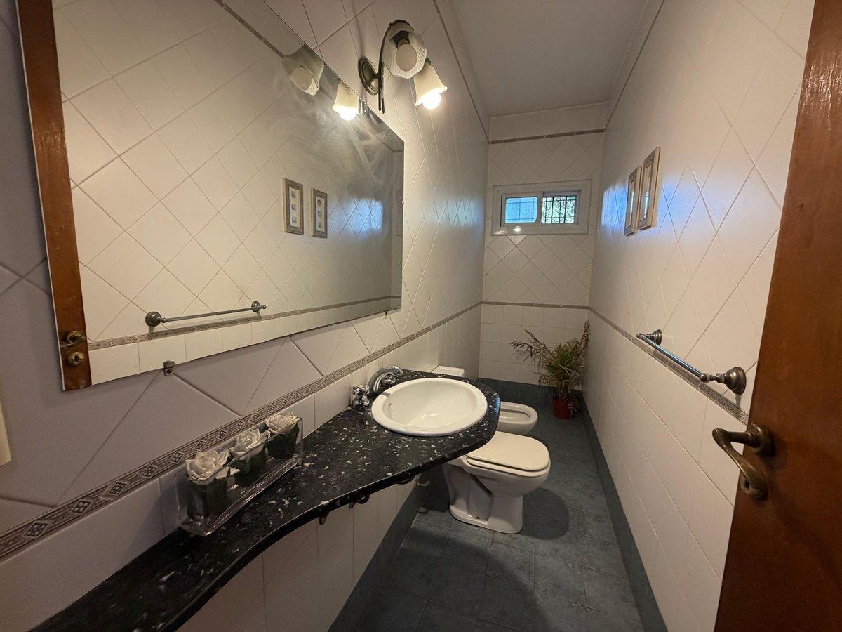 Foto de VENTA CASA 4 AMBIENTES CON COCHERA EN DON BOSCO, imagen 5