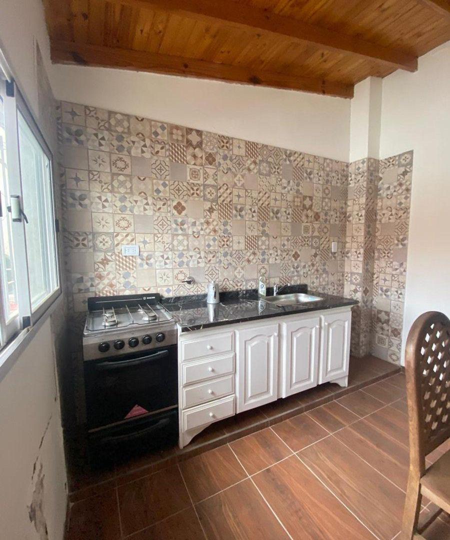 Foto de ALQUILER DE PH 4 AMBIENTES EN BERNAL, imagen 4