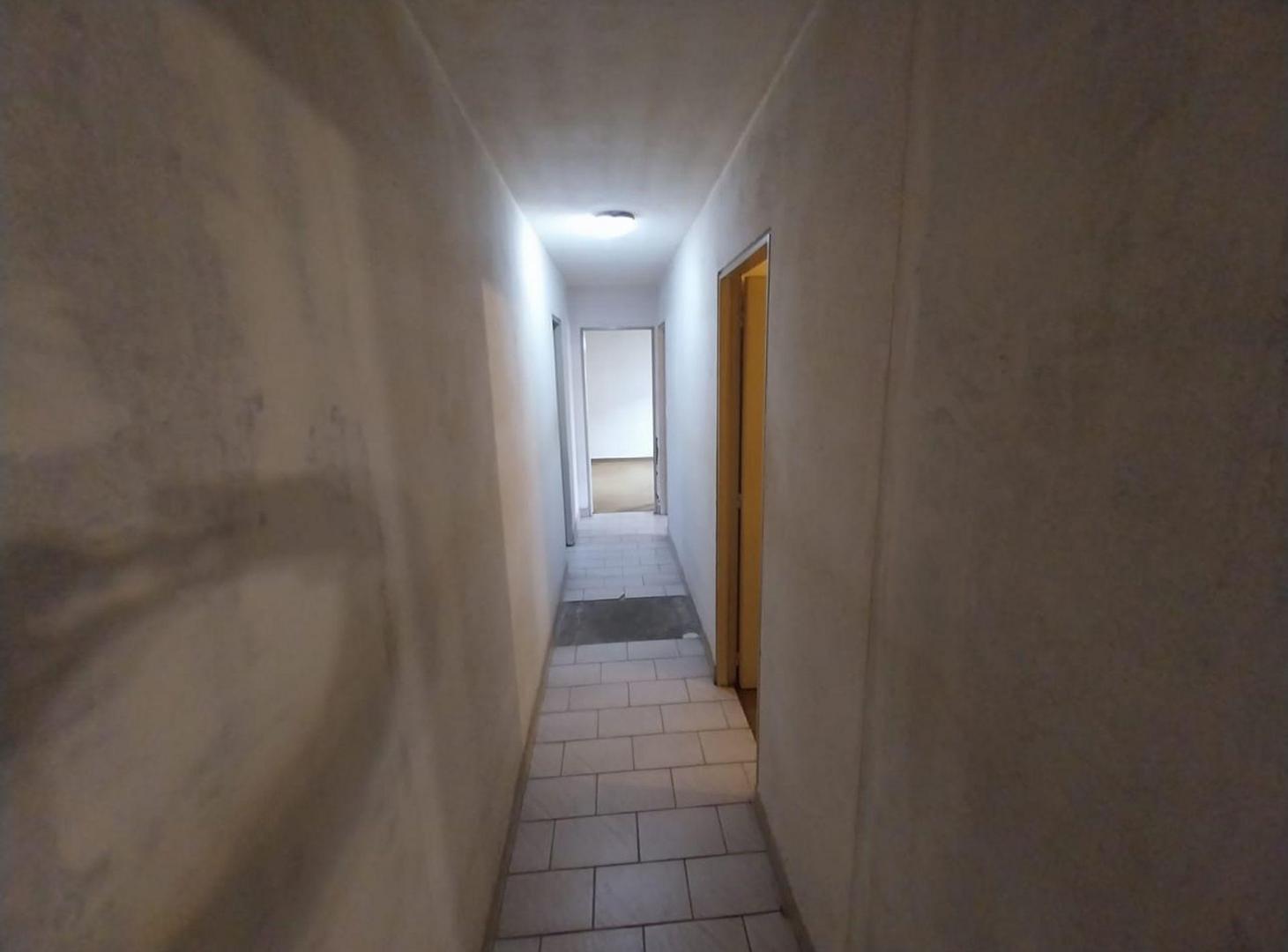 Foto de VENTA DEPTO 4 AMBIENTES CON BALCON TORRES DE WILDE, imagen 5