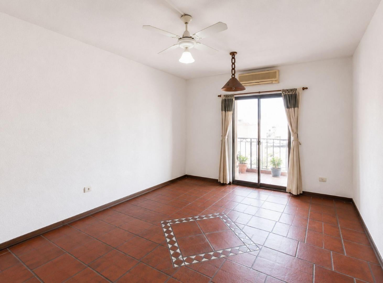 Foto de Departamento 4 ambientes con balcón en Alquiler, imagen 4